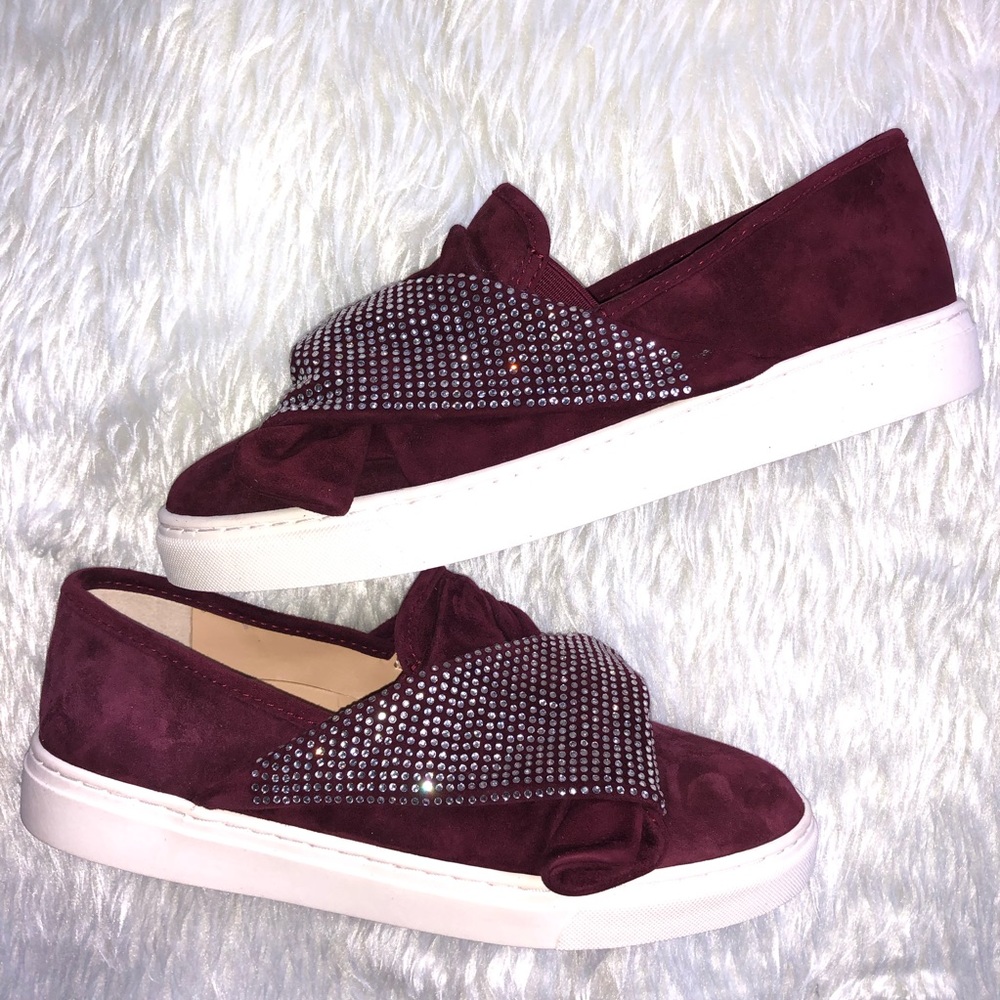 Sneakers by Vince Camuto - Picture 3 of 5